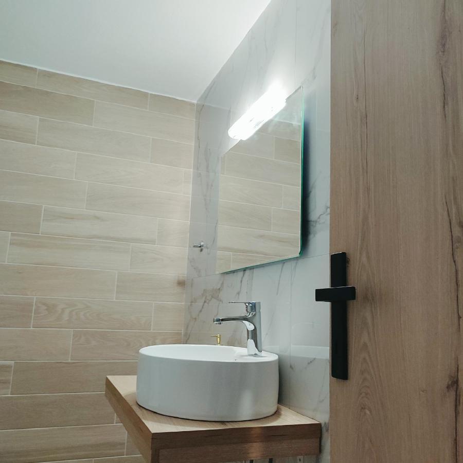 Unique By Perfect-Living Ιωάννινα Apartman Kültér fotó